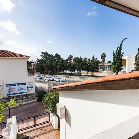 Villa Papaya Residence Paphos Buitenkant foto